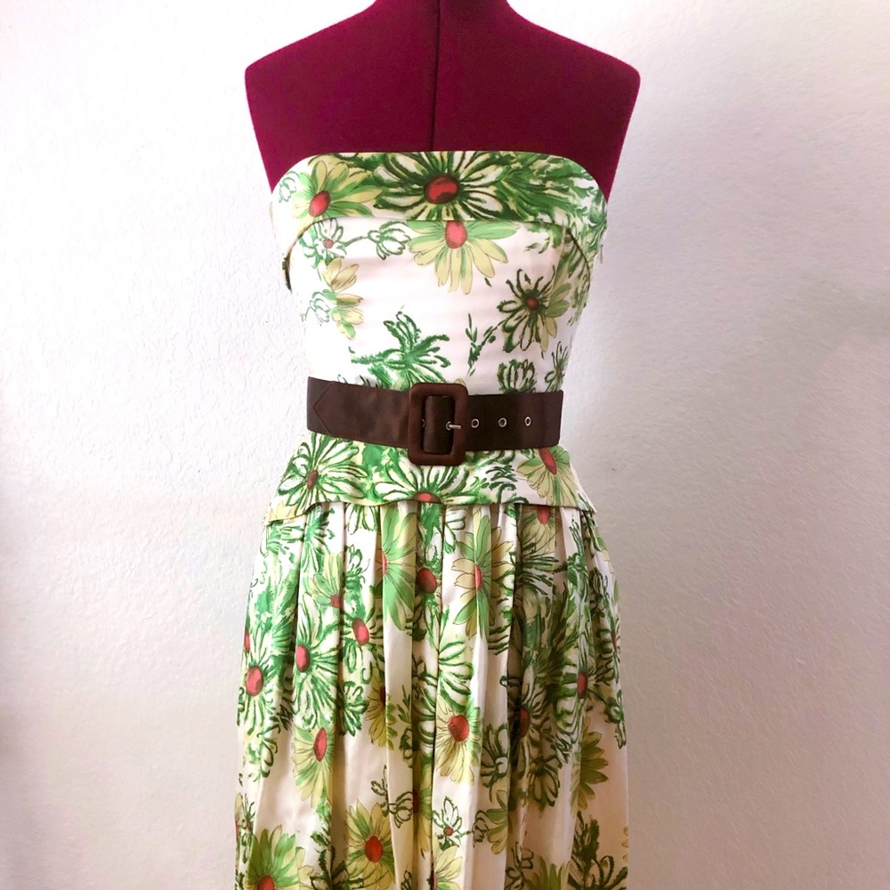 NWT Betsey Johnson green daisy strapless dress